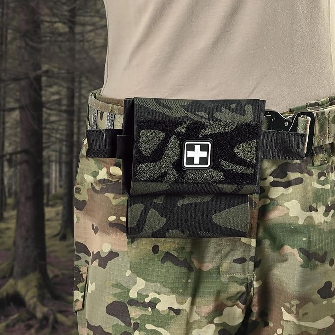 2-in-1 Micro Med Kit Med Pouch Tactical Mini First Aid Pouch Empty Small IFAK Pouch Compact Med Pouch EDC Bag with Tourniquet Holder |MOLLE Belt IFAK Micro Trauma Kit Pouch